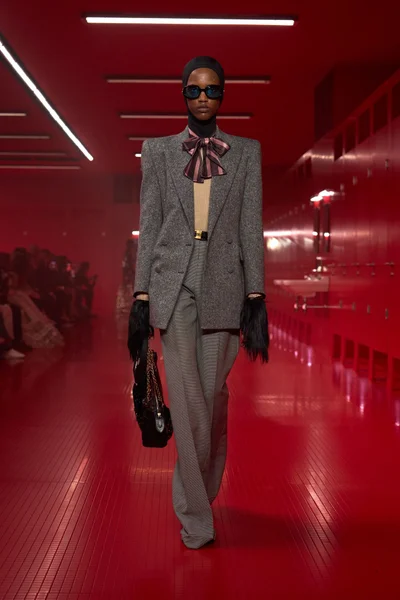 Look 72